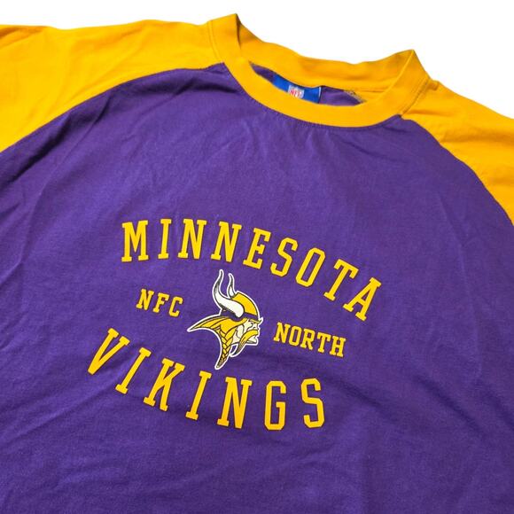 Vintage Y2K Minnesota Vikings T-Shirt Purple Yellow Size Large NFL Football Tee - Picture 1 of 5